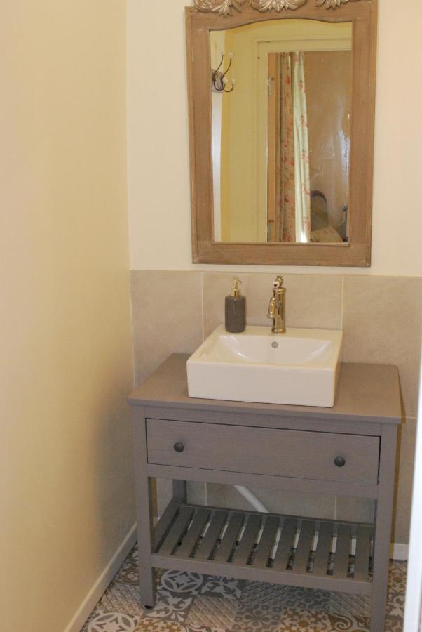 Hotel La Ferme De Roquedure Montfaucon  Zewnętrze zdjęcie