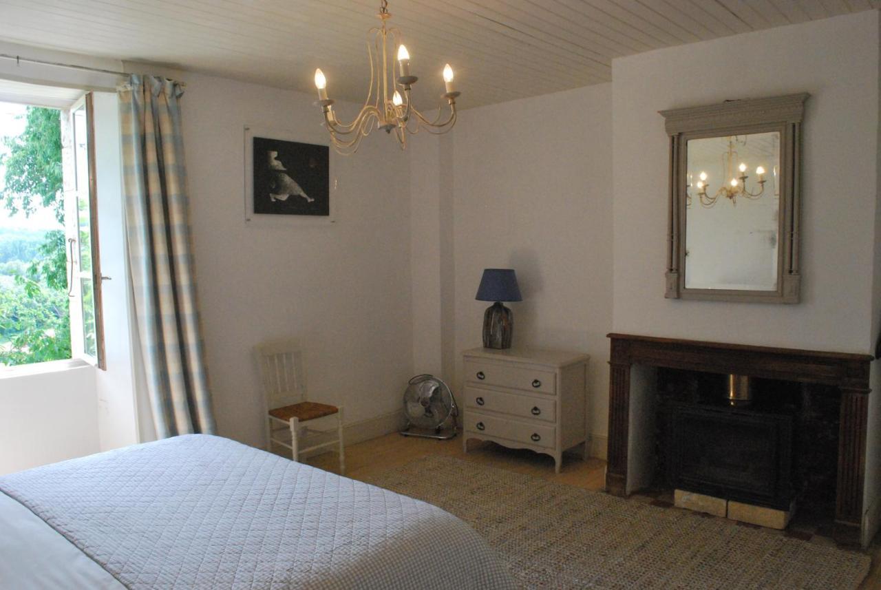 Hotel La Ferme De Roquedure Montfaucon  Zewnętrze zdjęcie