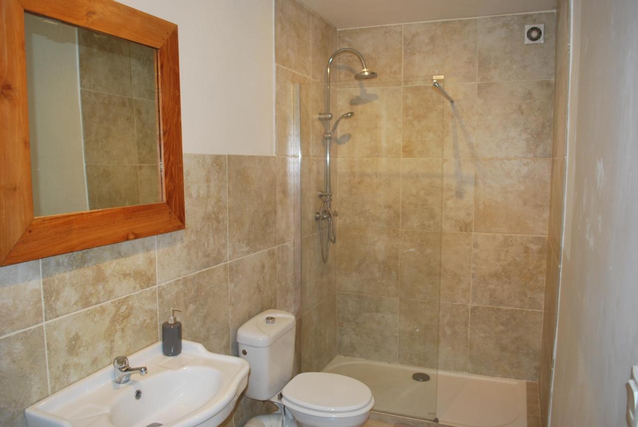 Hotel La Ferme De Roquedure Montfaucon  Zewnętrze zdjęcie