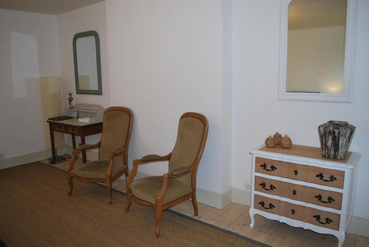 Hotel La Ferme De Roquedure Montfaucon  Zewnętrze zdjęcie